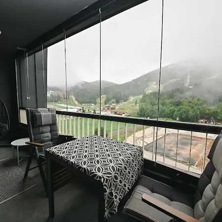 View Апартаменты *